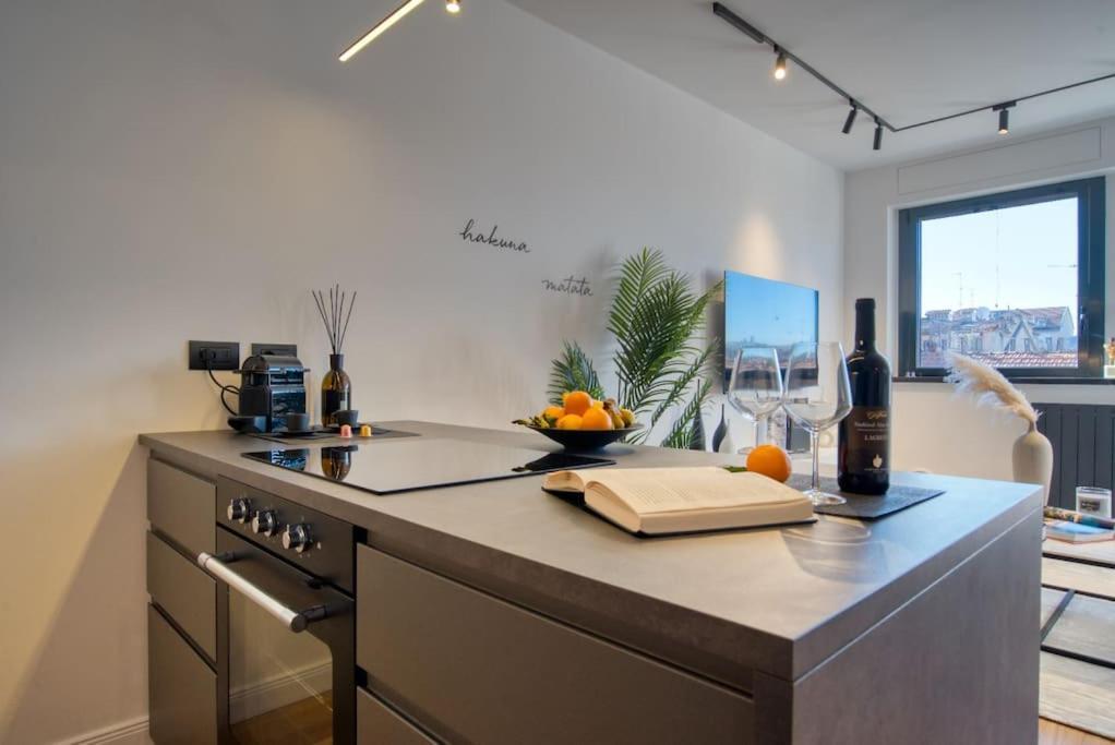 Italianflat - Canal Couture, Navigli Luxury Retreat ミラノ エクステリア 写真